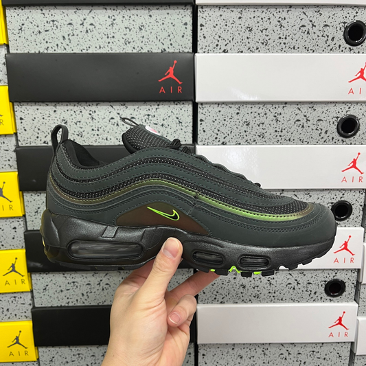 Air Max 95/97 - O Nike Air Max 95/97 PE "University of Oregon – Thunder