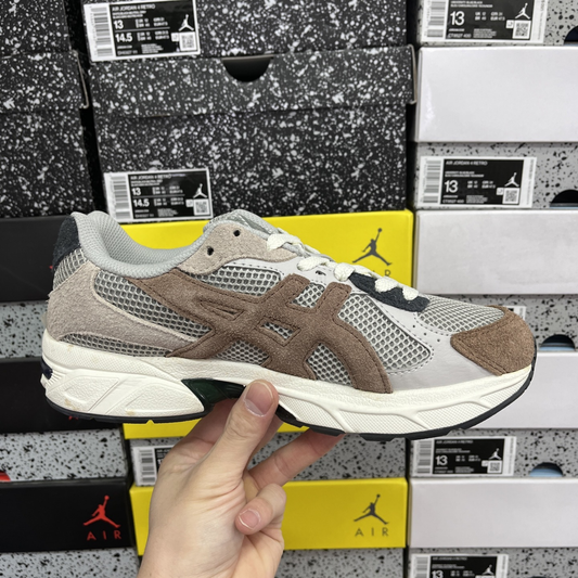 HAL Studios x Asics Gel 1130 - Earth