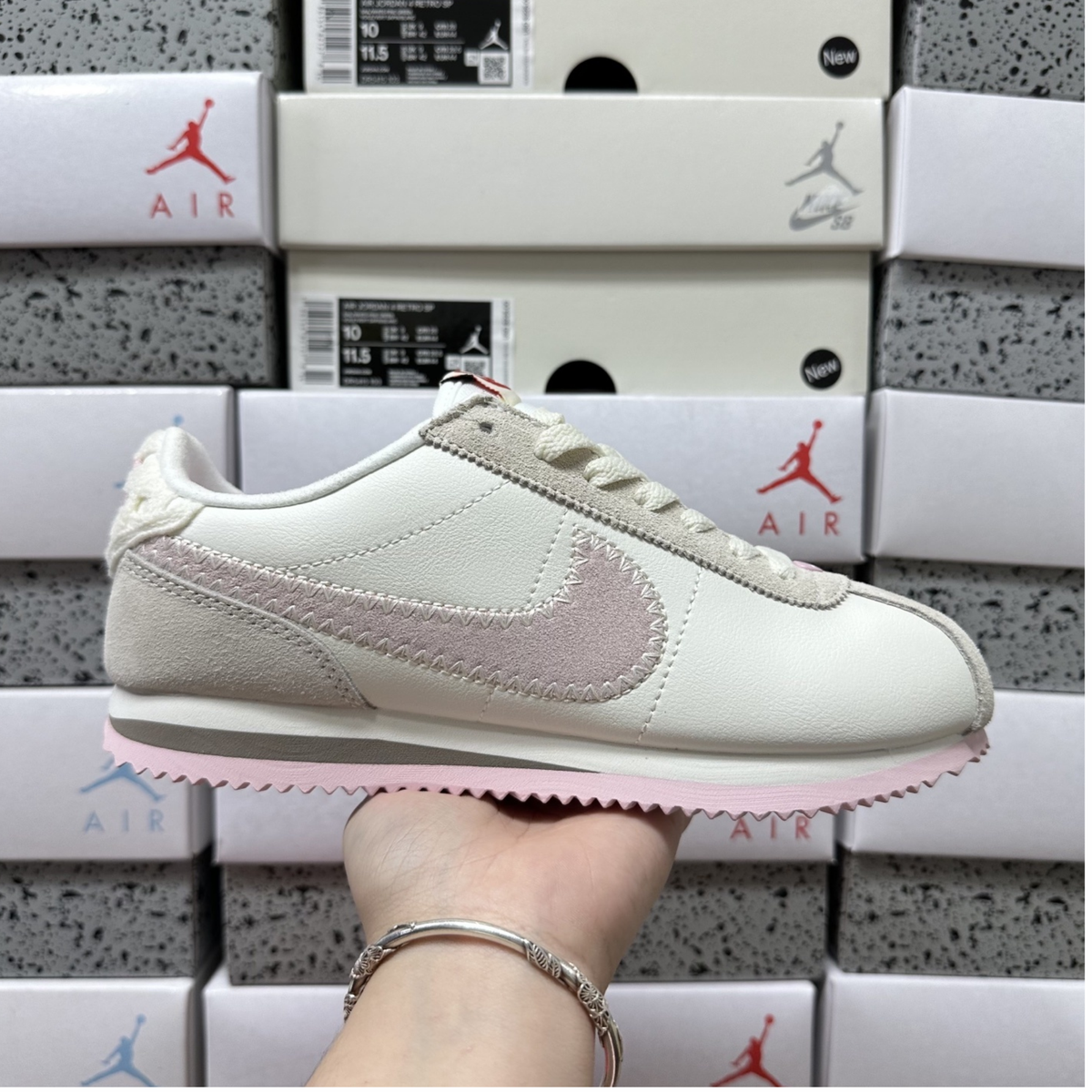 Nike Cortez Wmns Cortez - Valentine's Day 2025