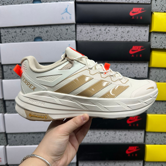 Adidas Terrex  Freehiker LT - Cream/Gold/Orange