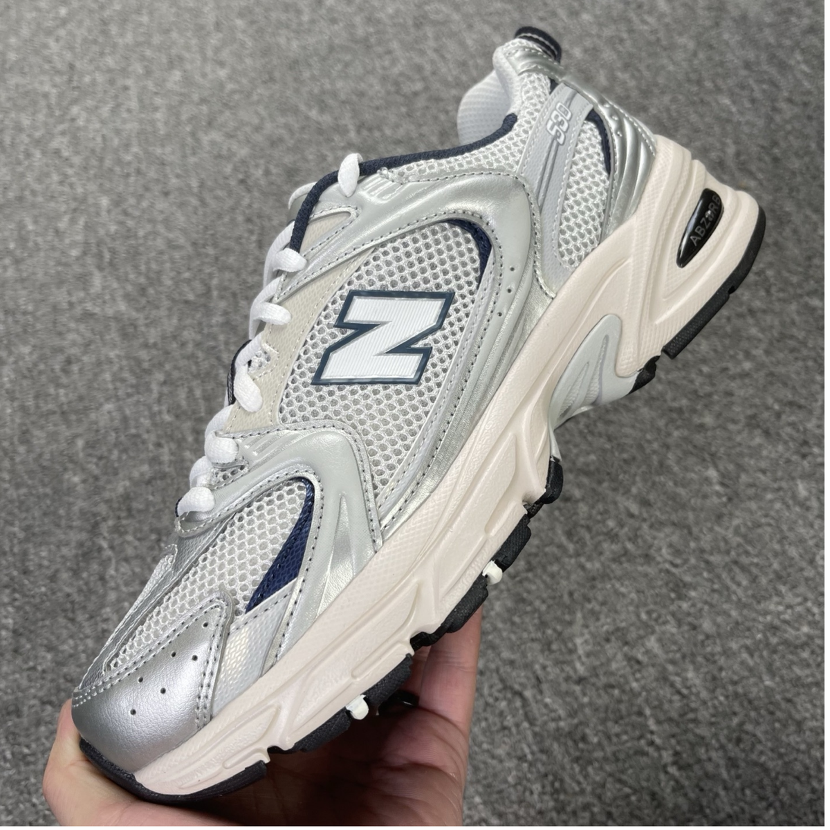 New Balance 530 - Steel Grey