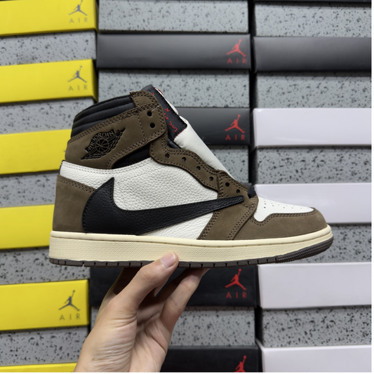 Travis Scott x Air Jordan 1 Retro High OG - Mocha