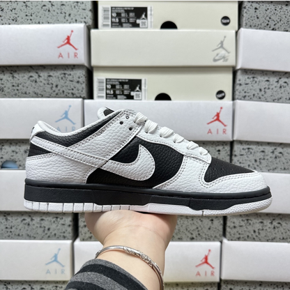 Nike Dunk Low - Reverse Panda