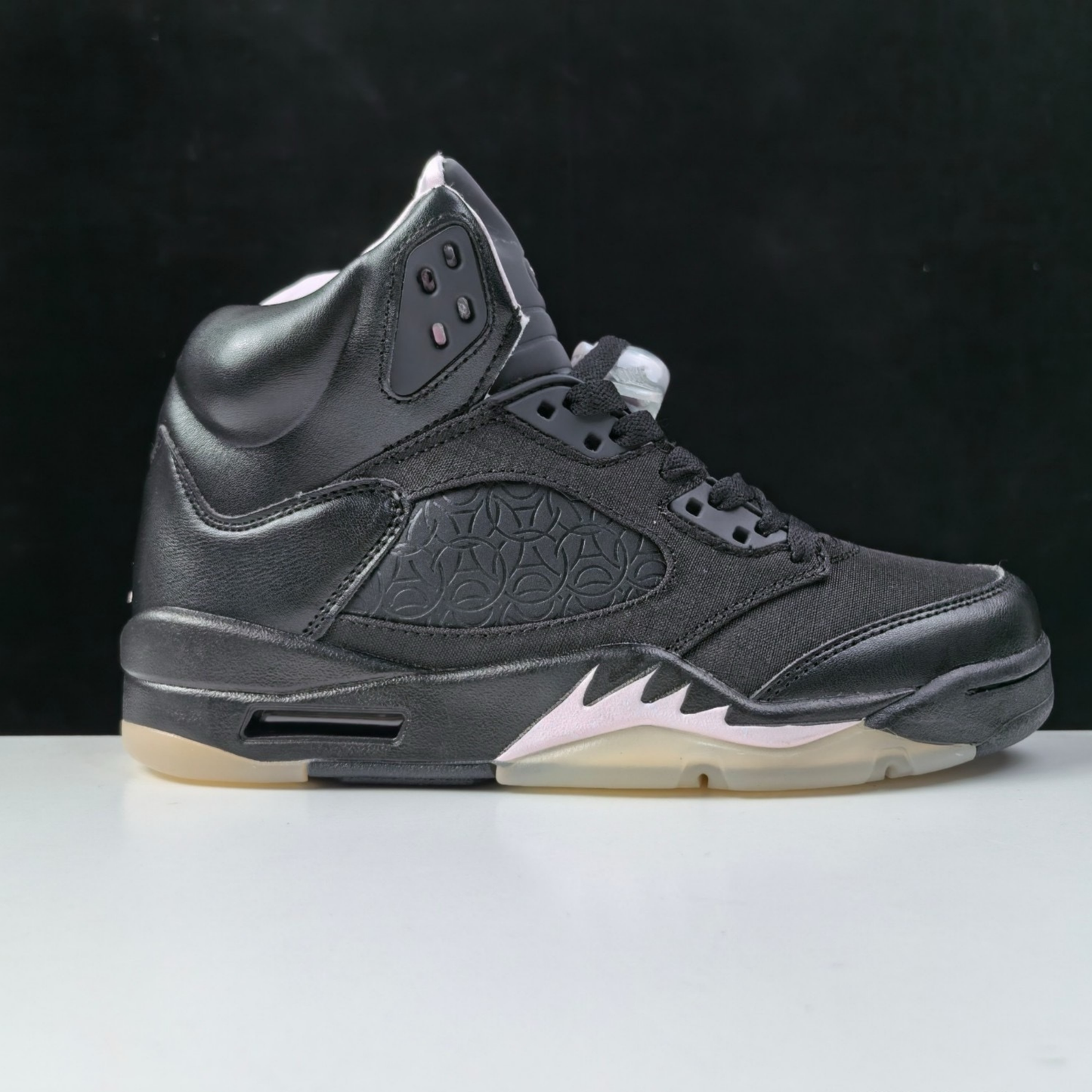 Air Jordan 5 - Off Noir