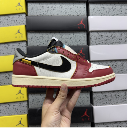 Union LA x Air Jordan 1 Retro Low OG - Chicago / Varsity Red