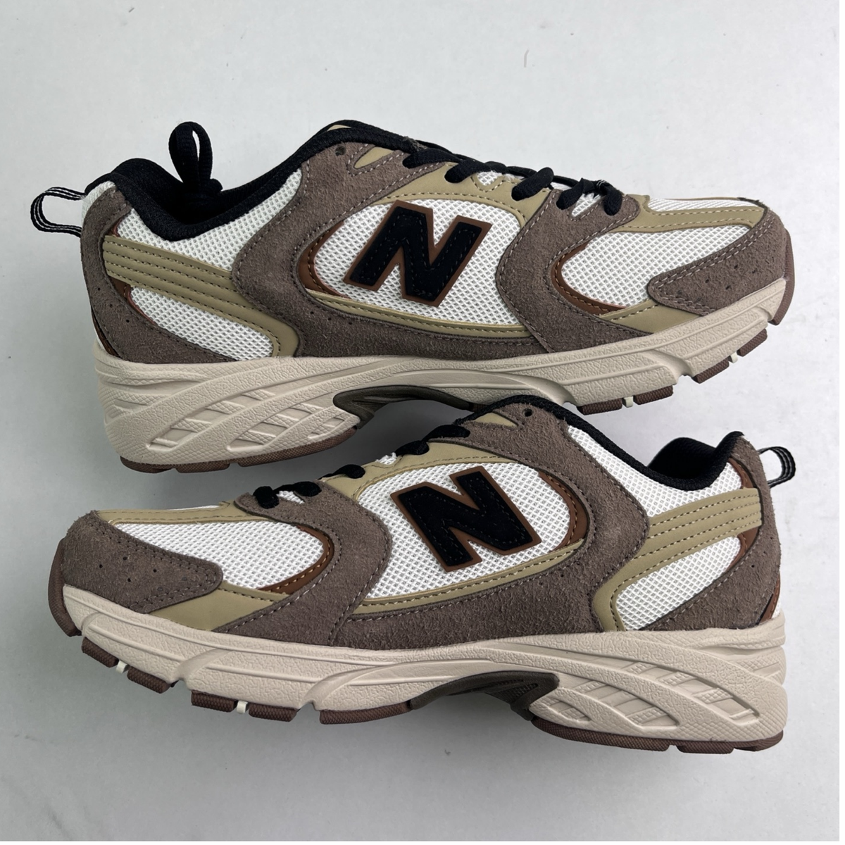 New Balance 530 - Dark Mushroom Incense