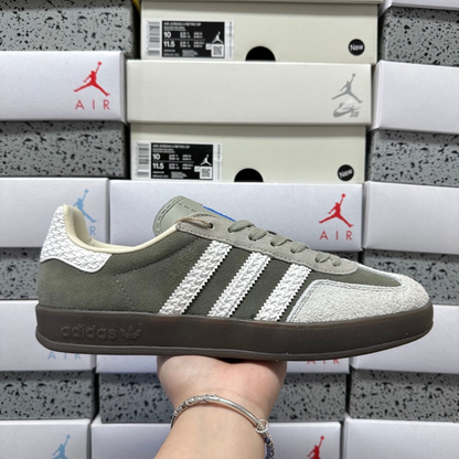 Adidas Gazelle Indoor - Olive Strata