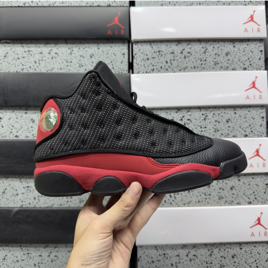 Air Jordan 13 Retro - Bred