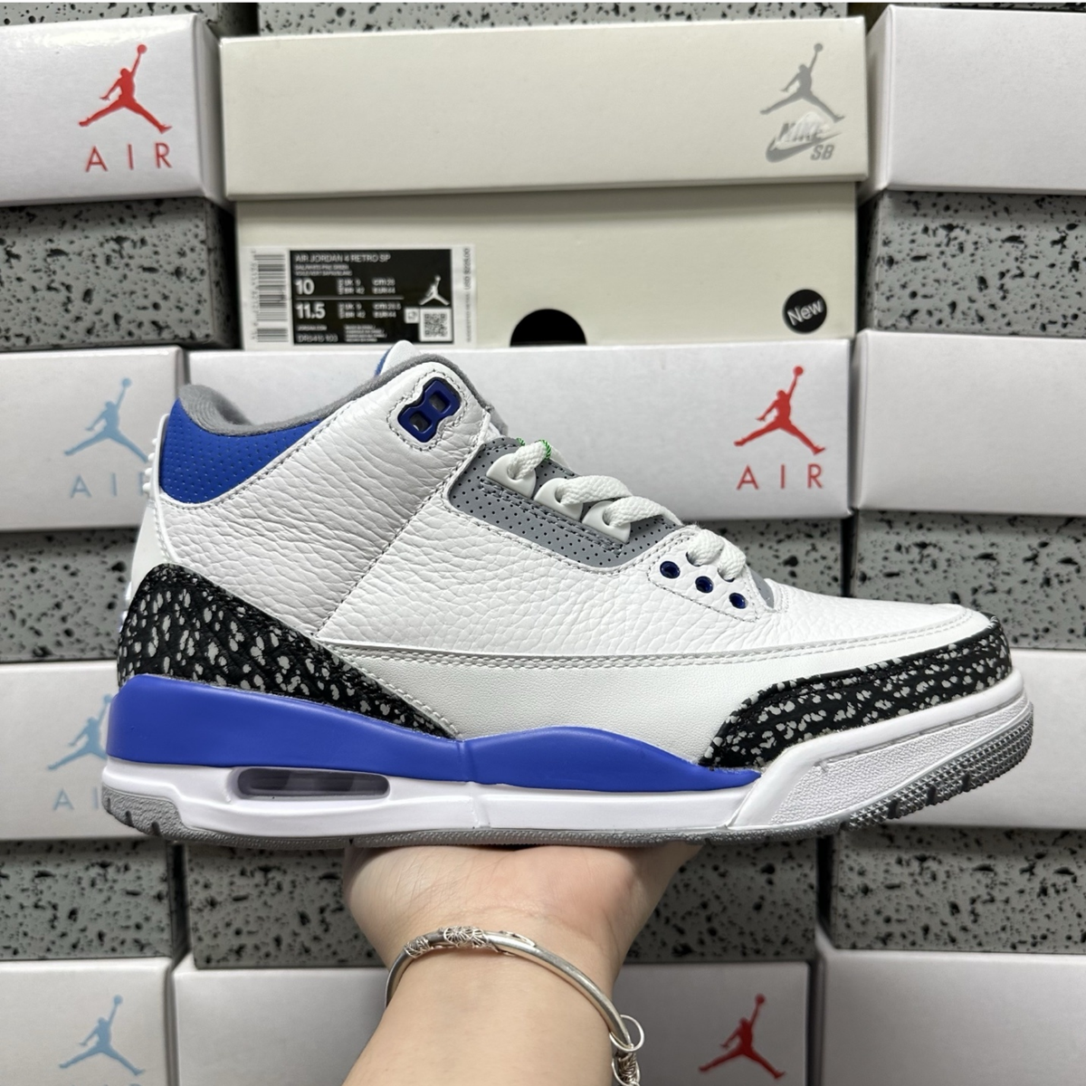 Air Jordan 3 Retro - Racer Blue