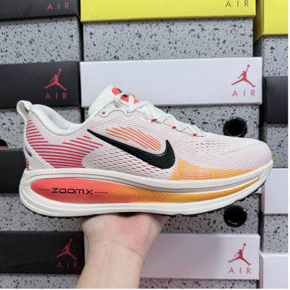 Nike Vomero 18 - Sail Bright Crimson Laser Orange