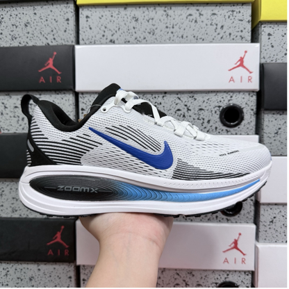 Nike Vomero 18 - White Black Sail Photo Blue