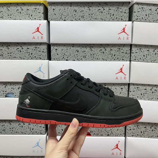 Jeff Staple x Nike Dunk Low Pro - Black Pigeon