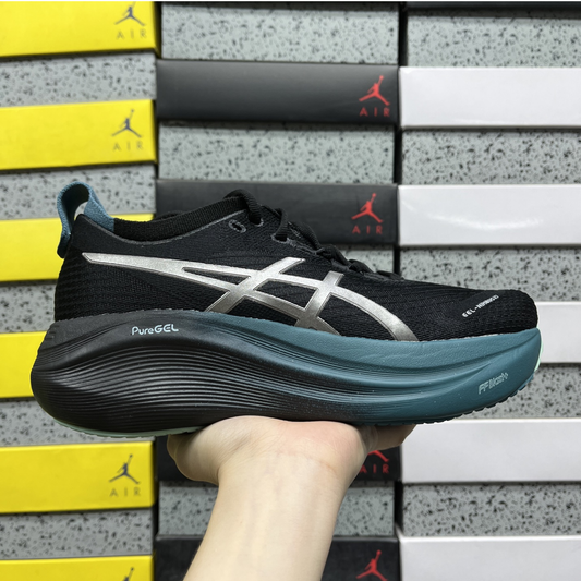 Asics Gel Nimbus 27 - Black / Pure Silver