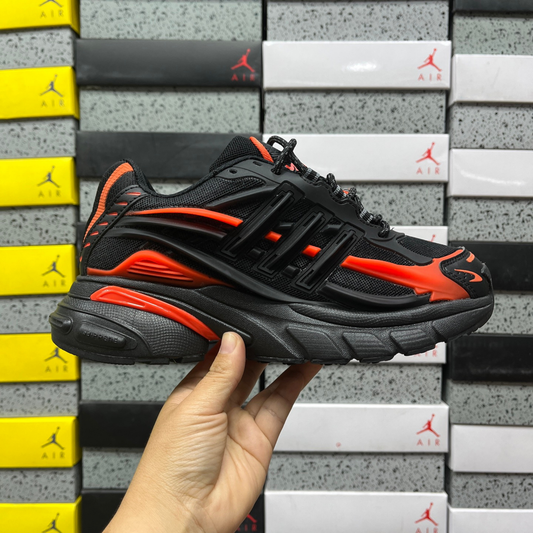 Pharrell Williams x Adidas Adistar Jellyfish  - Black/Red