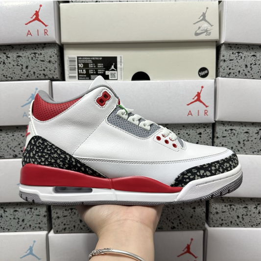 Nike Air Jordan 3 Retro OG - Fire Red