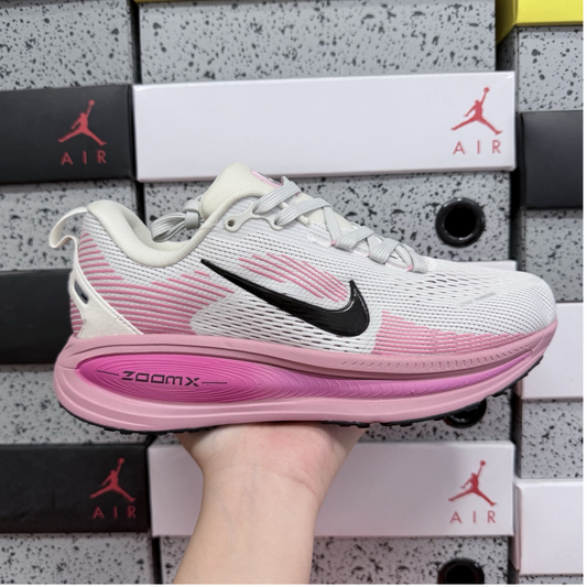 Nike Vomero 18 - Summit White Elemental Pink