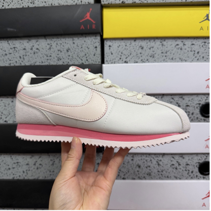 Nike Cortez - Light Soft Pink