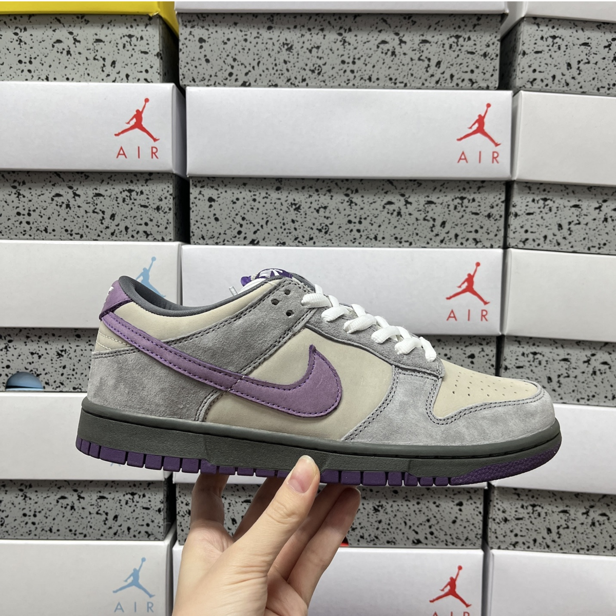 Nike Dunk Low Pro - Purple Pigeon