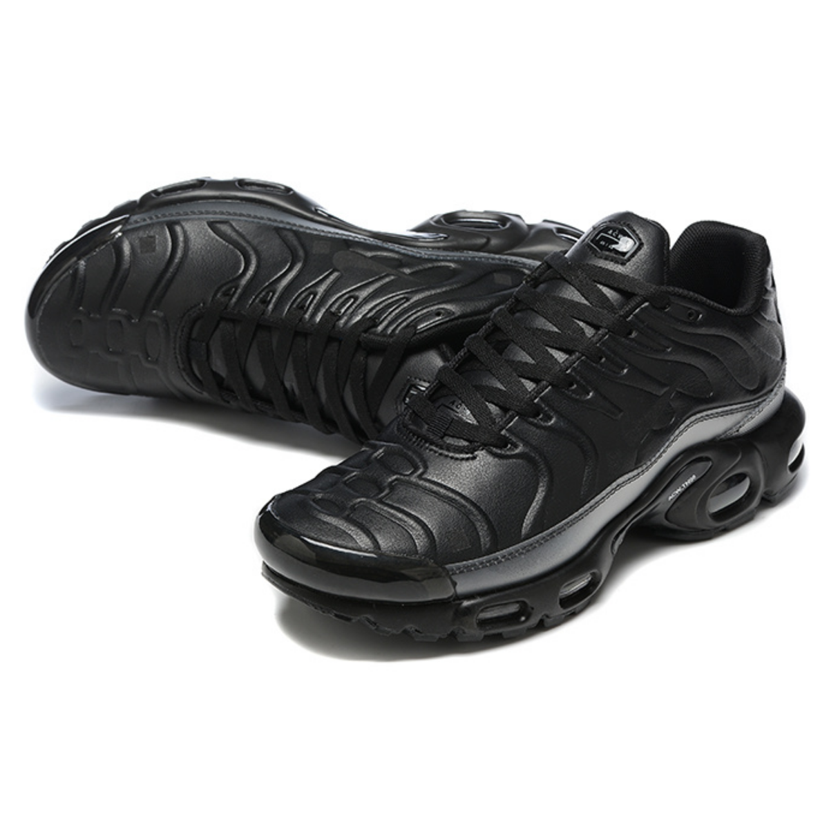 A-COLD-WALL X Nike Air Max Plus - Black