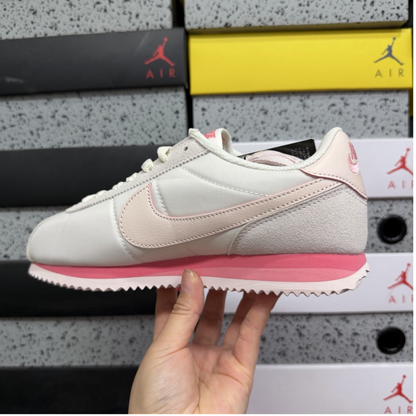 Nike Cortez - Light Soft Pink
