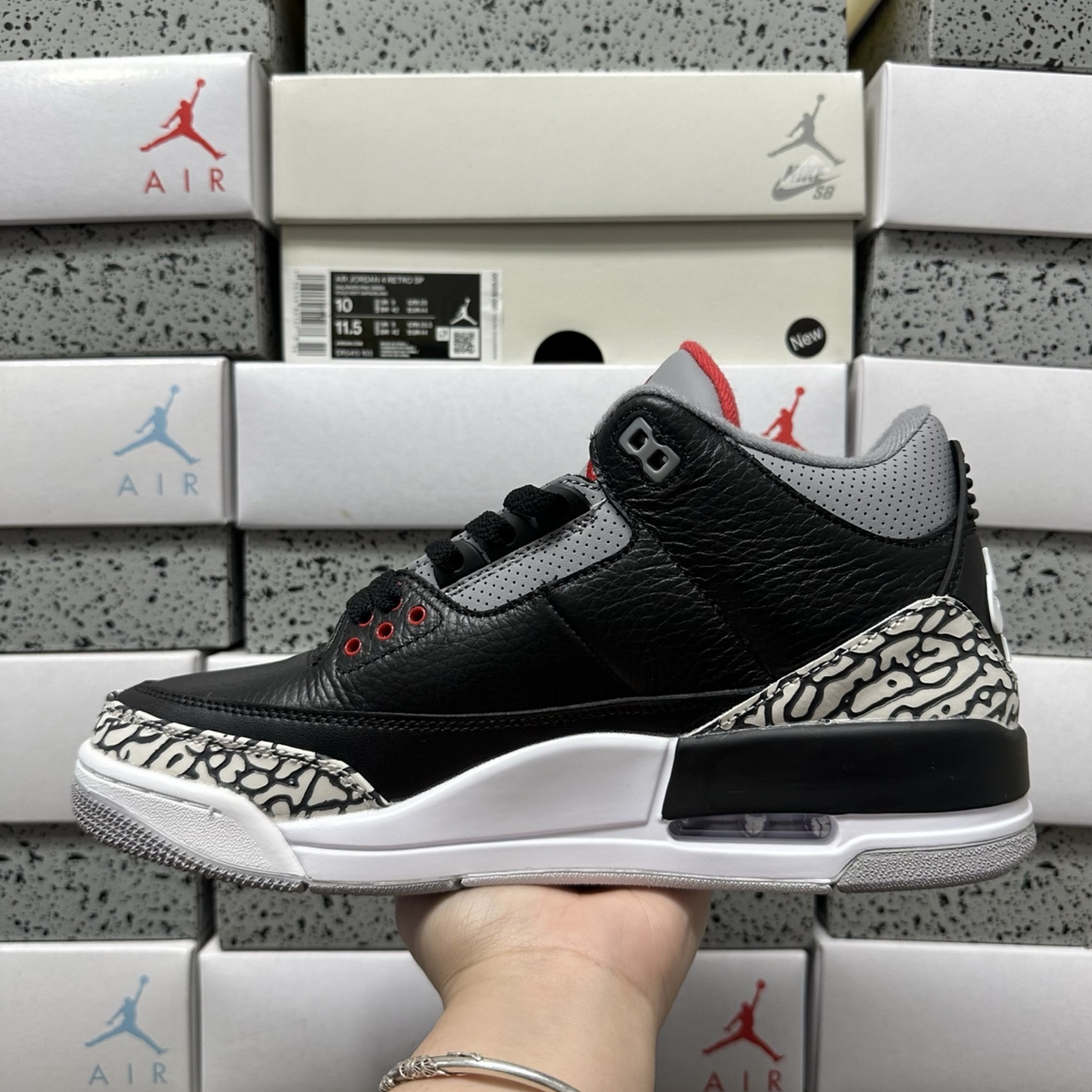 Nike Air Jordan 3 Retro OG - Black Cement