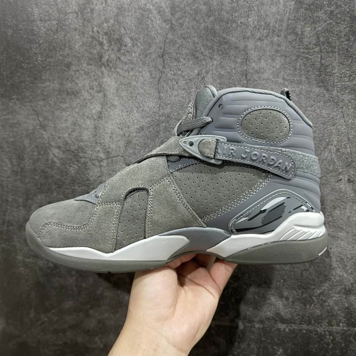 Air Jordan 8 Retro - Cool Grey