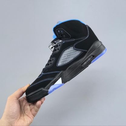 Air Jordan 5 - Black Carolina