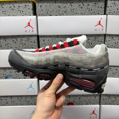 Air Max 95 x Undefeated - Geo Tokyo Bright Crimson