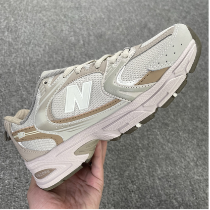 New Balance 530 - Linen Stoneware