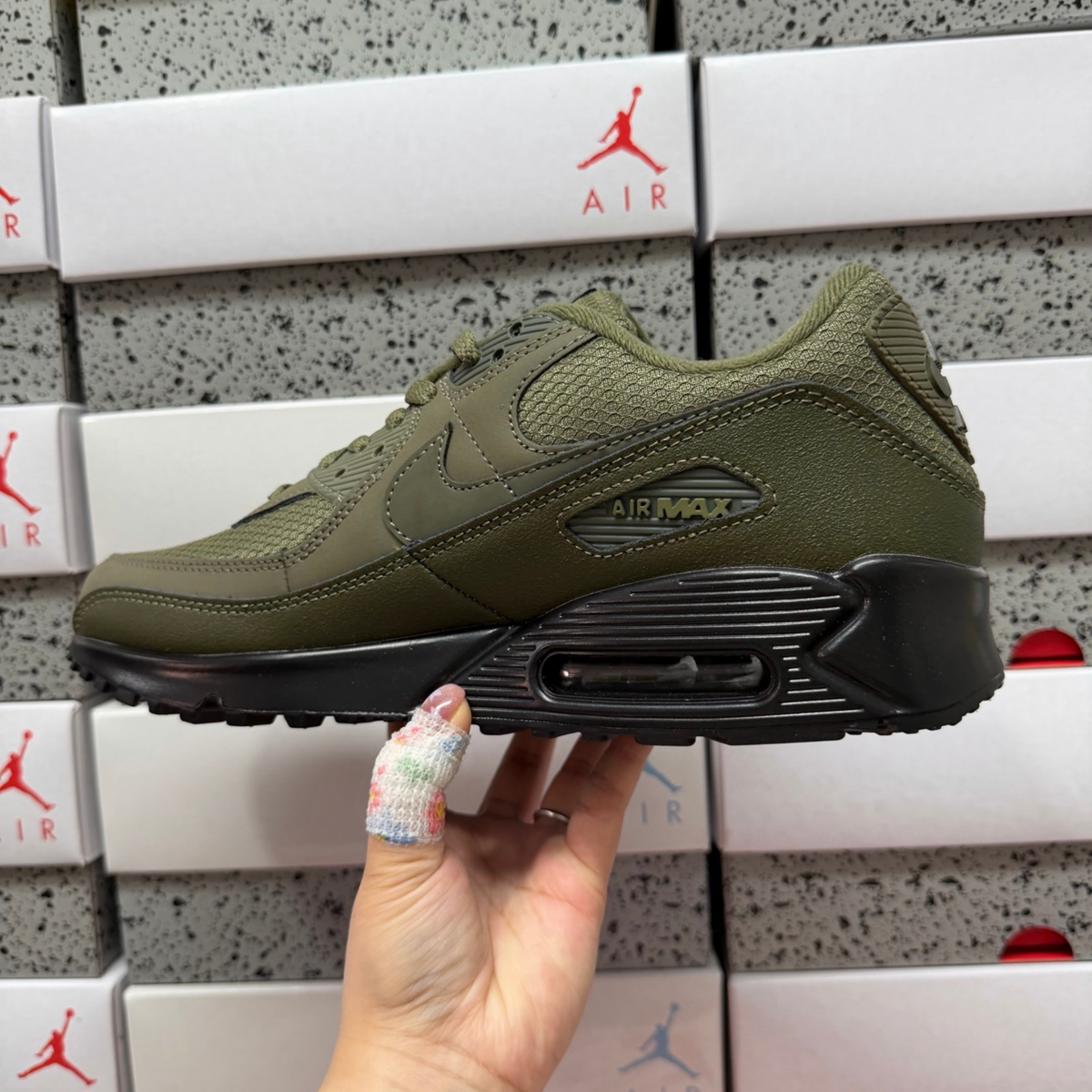 Nike Air Max 90 - Medium Olive Cargo Khaki