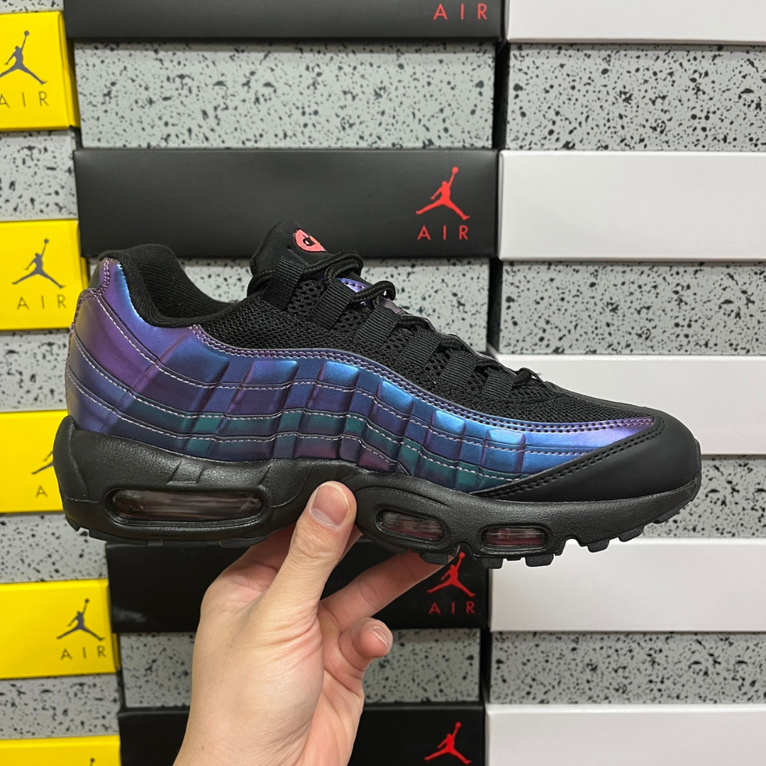 Air Max 95 - Throwback Future