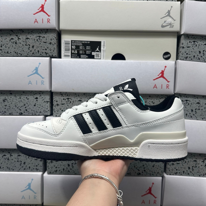 Adidas Forum Low - White Black