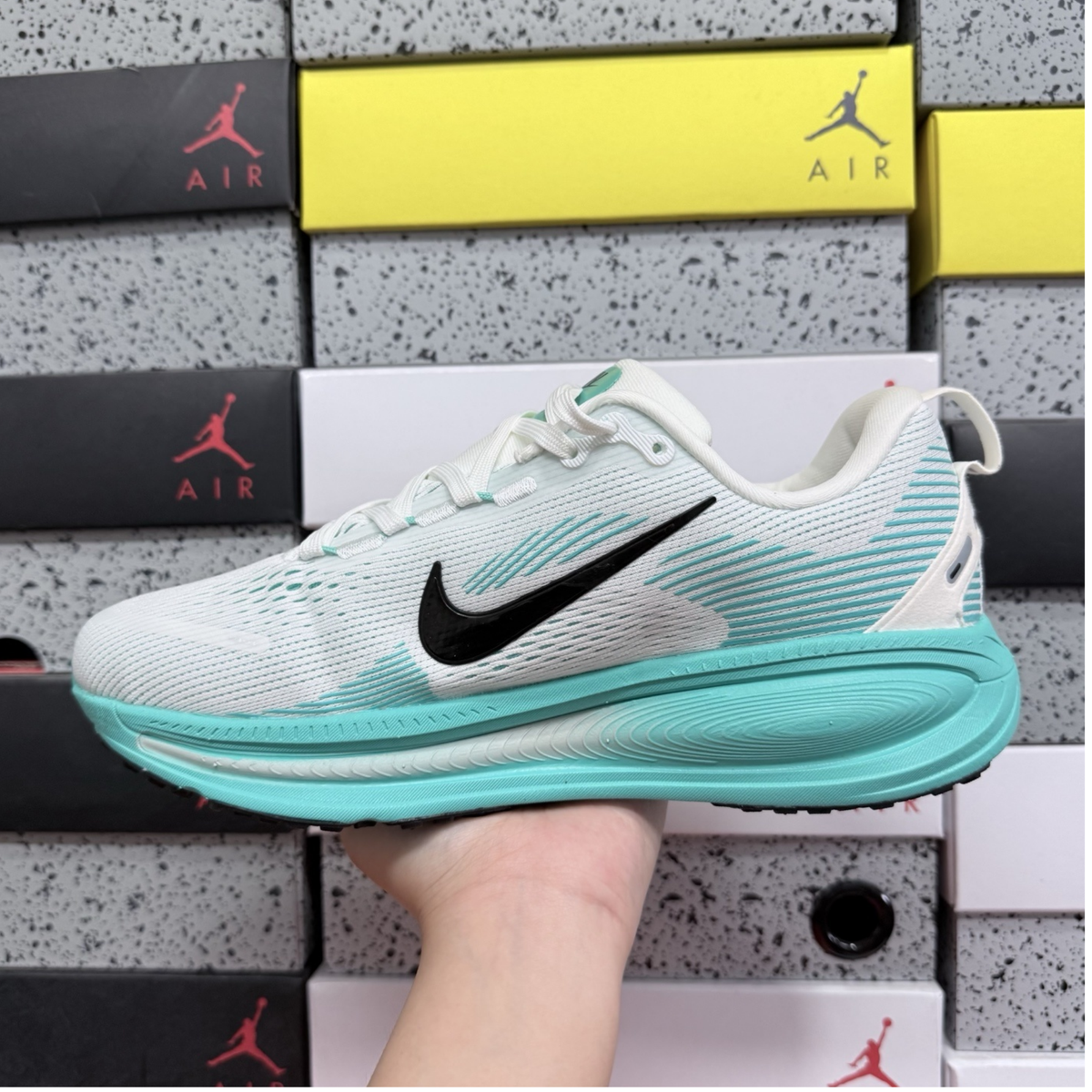 Nike Vomero 18 - Geode Teal