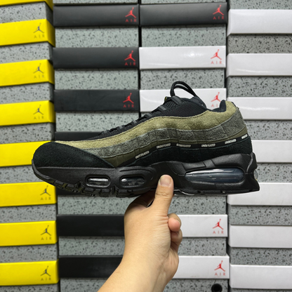 Air Max 95 x Undefeated - Geo Medium Olive