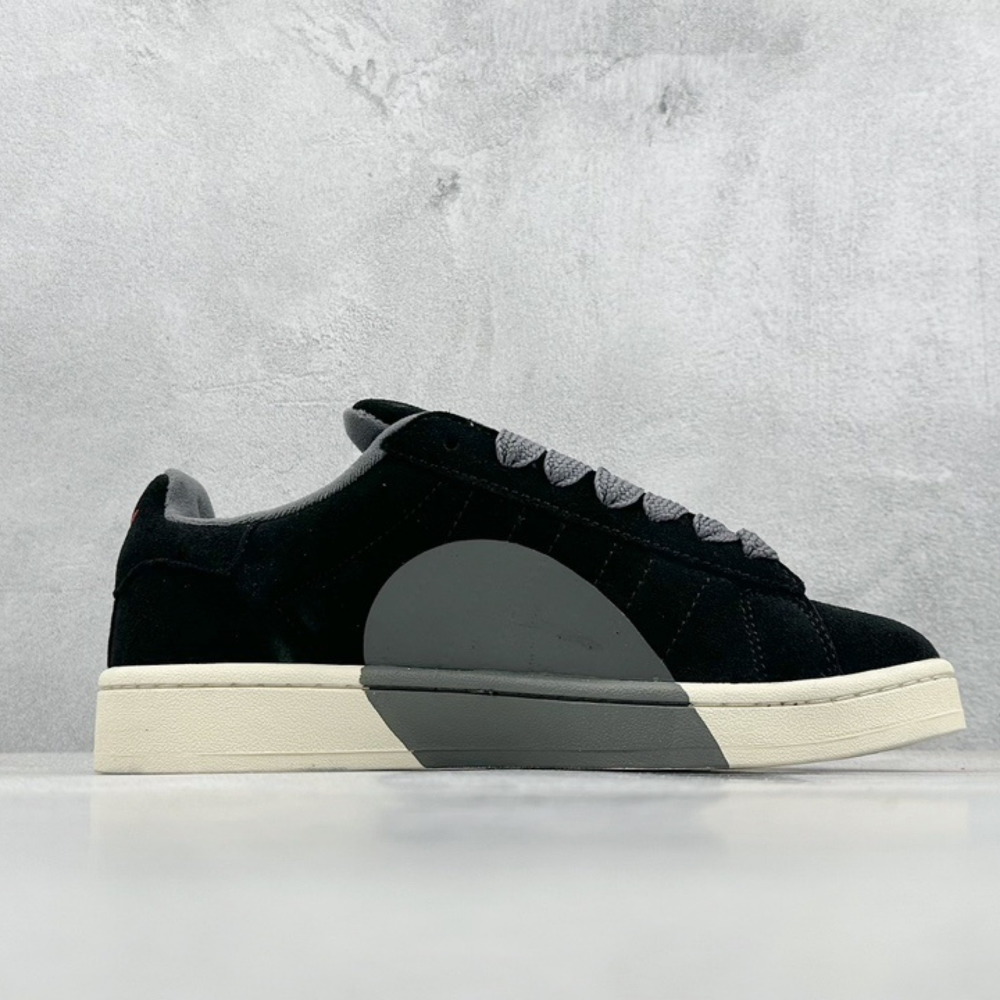 Adidas Campus 00's - Valentine's Day Black