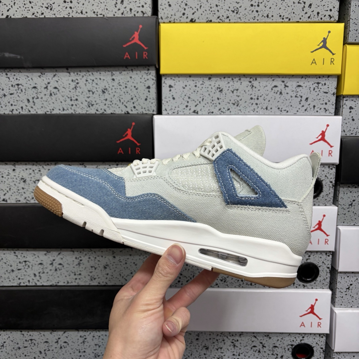 Air Jordan 4 Retro TEX - Worn Blue Denim