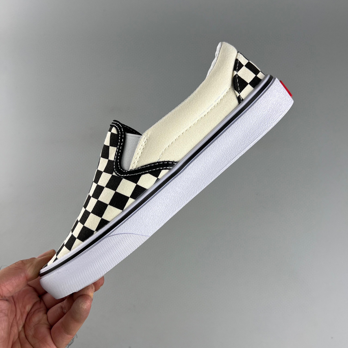 Vans Classic Slip-On Checkerboard - Black/White