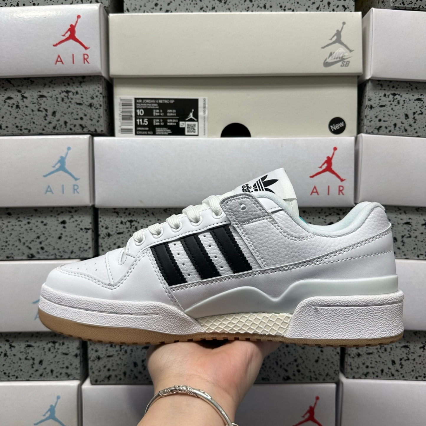 Adidas Forum Low - Cloud White / Core Black / Gum