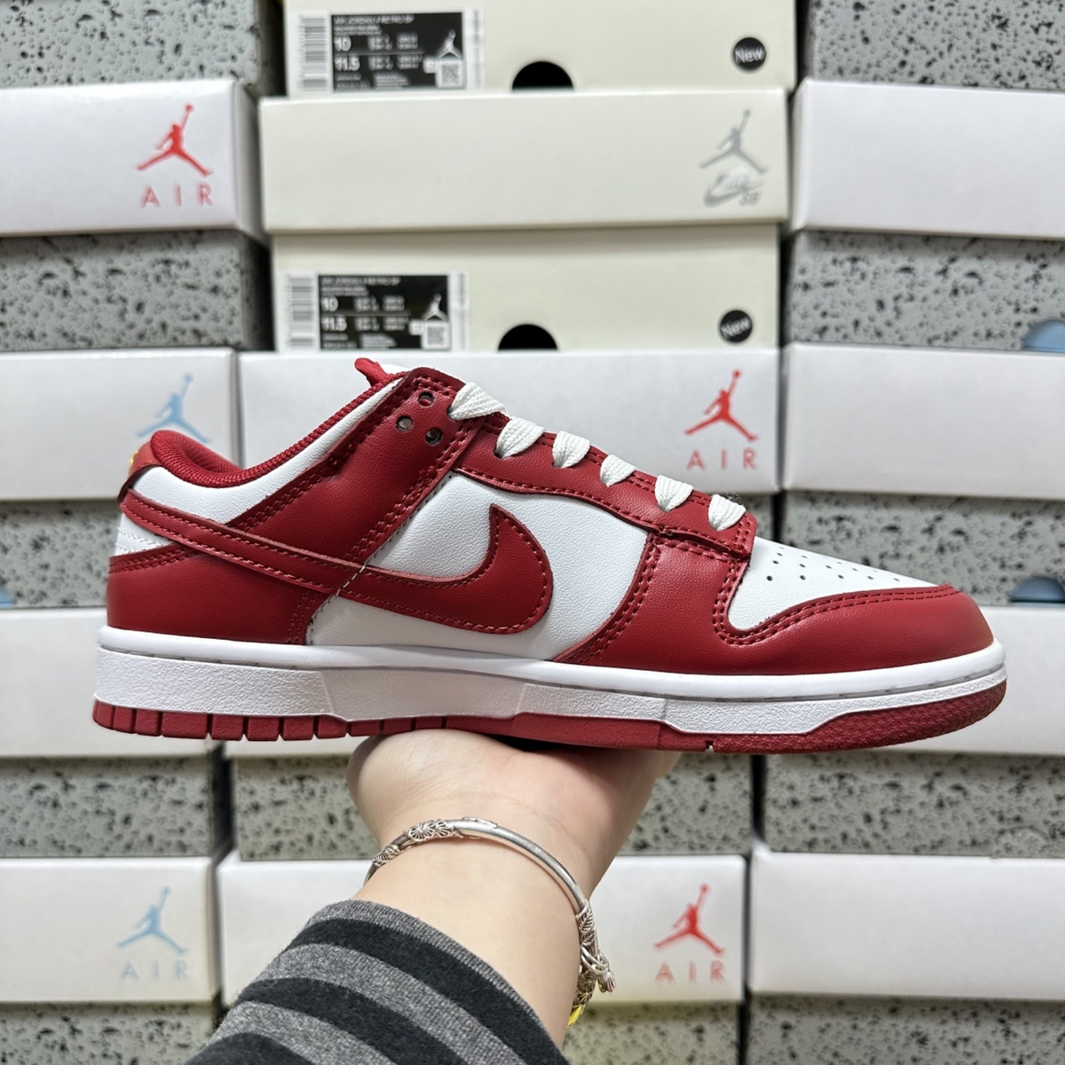 Nike Dunk Low - Gym Red