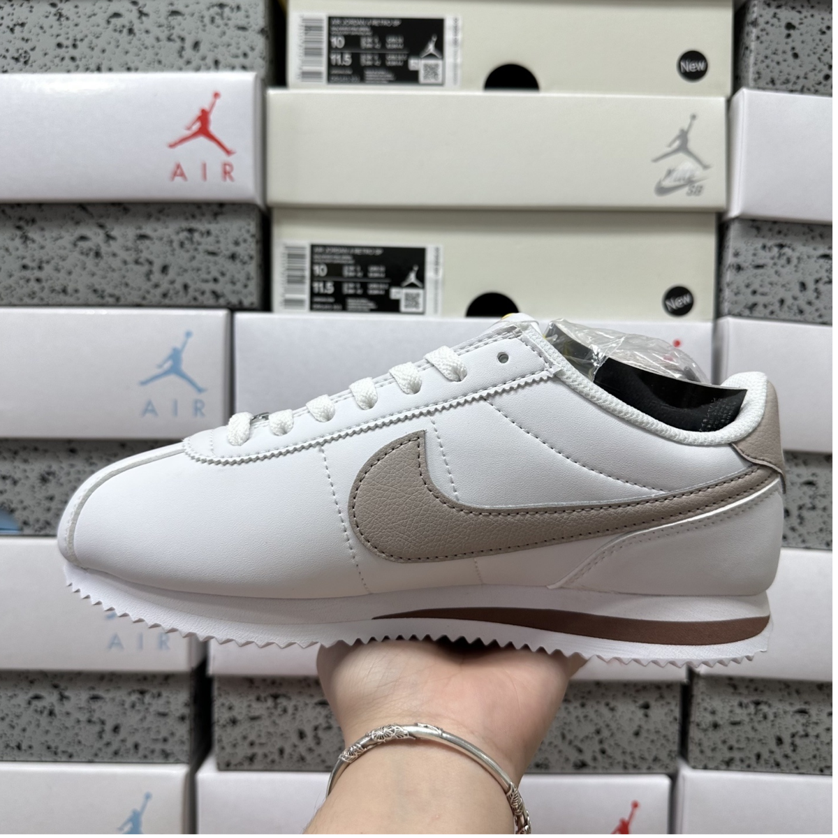 Nike Cortez - White Platinum Violet