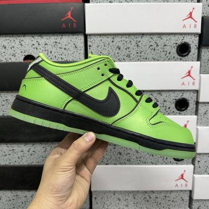 The Powerpuff Girls X Nike SB Dunk Low - Buttercup