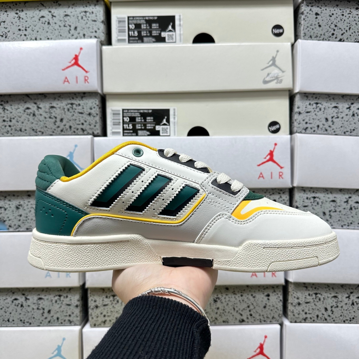 Adidas Drop Step Low 2.0 - White / Collegiate Green / Cyber Yellow