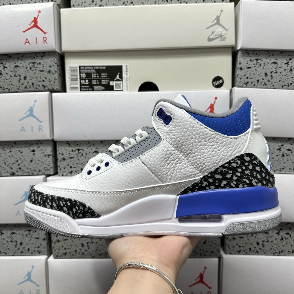 Air Jordan 3 Retro - Racer Blue