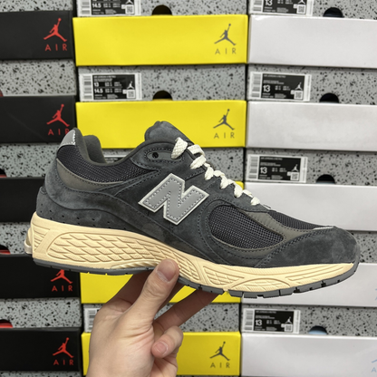 New Balance 2002R - Phantom