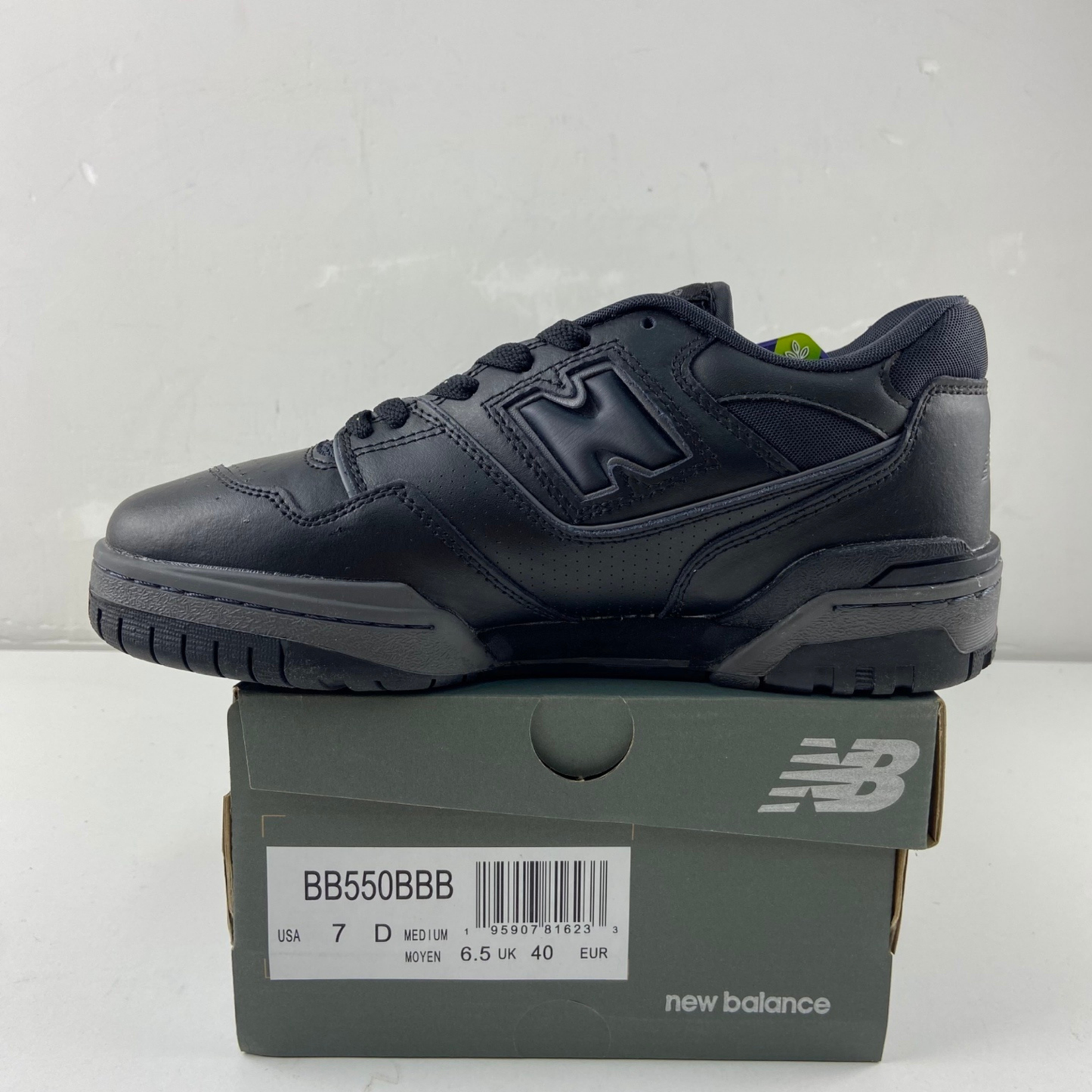 New Balance 550 - Phantom Black