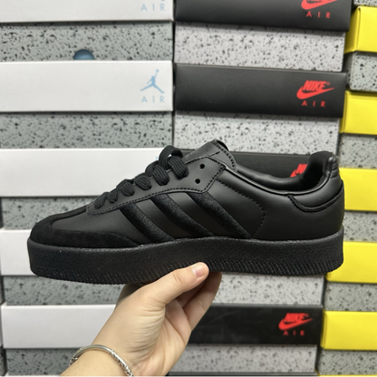 Adidas Samba - Triple Black