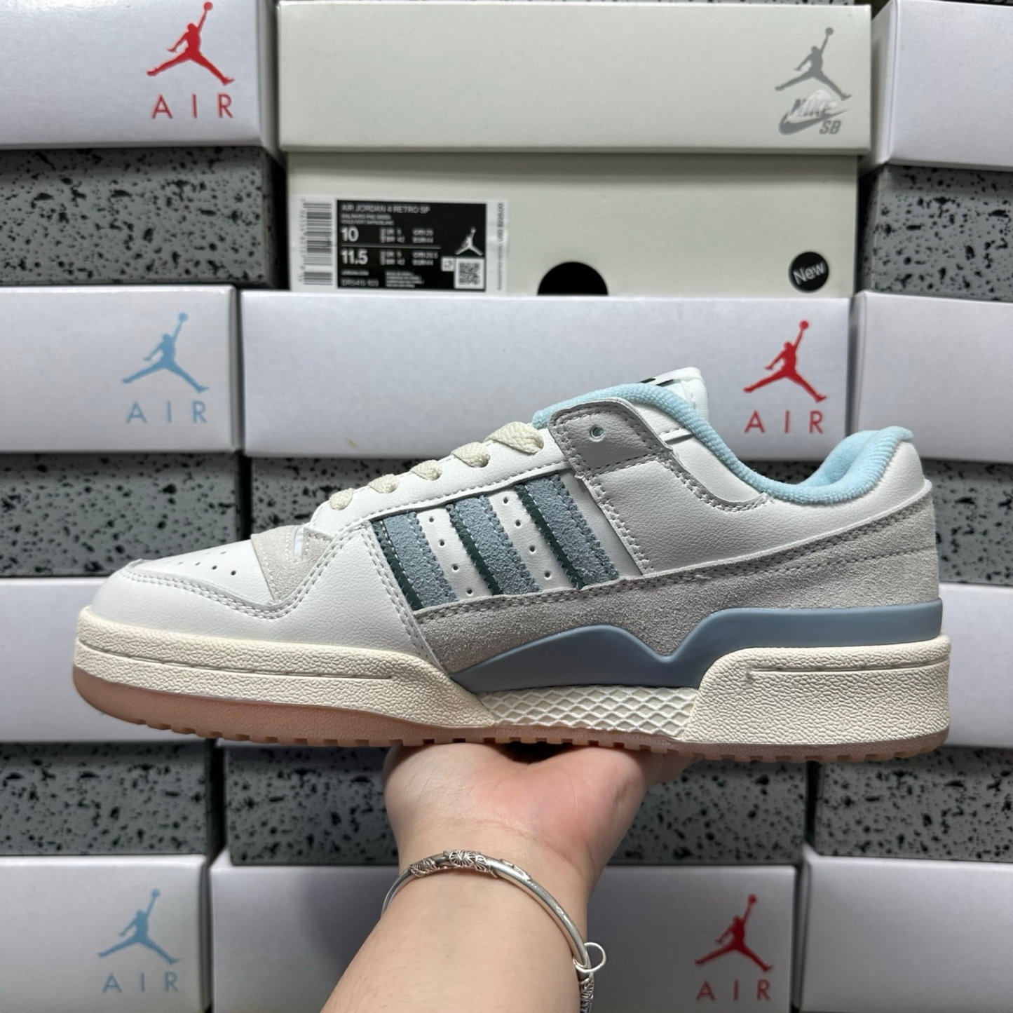 Adidas Forum Low - Cloud White / Wonder Blue