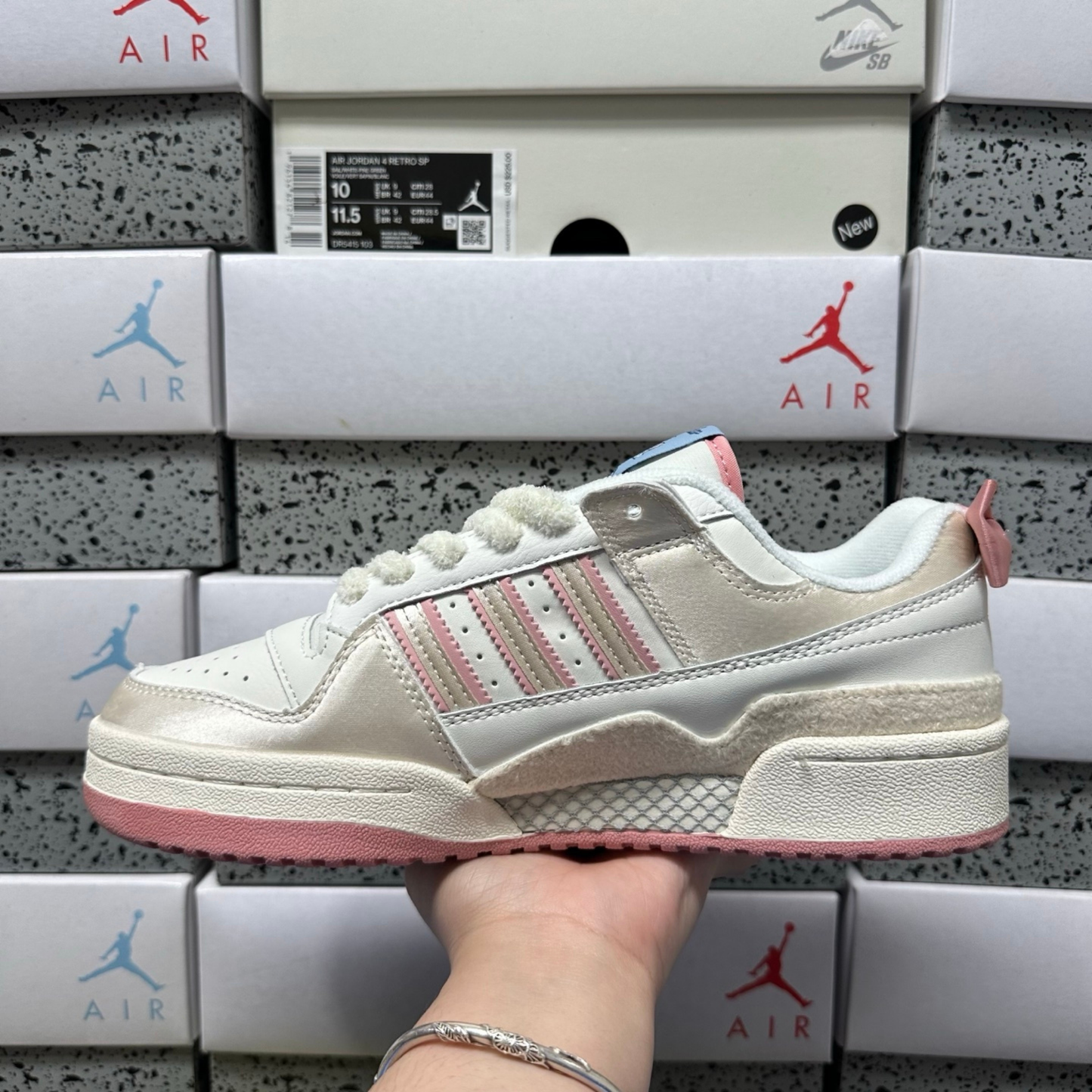 Adidas Forum Low x Disney - The Aristocats - Marie
