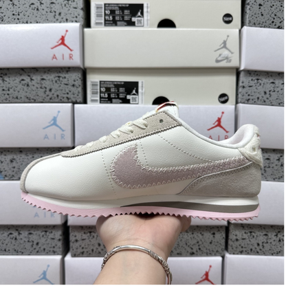 Nike Cortez Wmns Cortez - Valentine's Day 2025