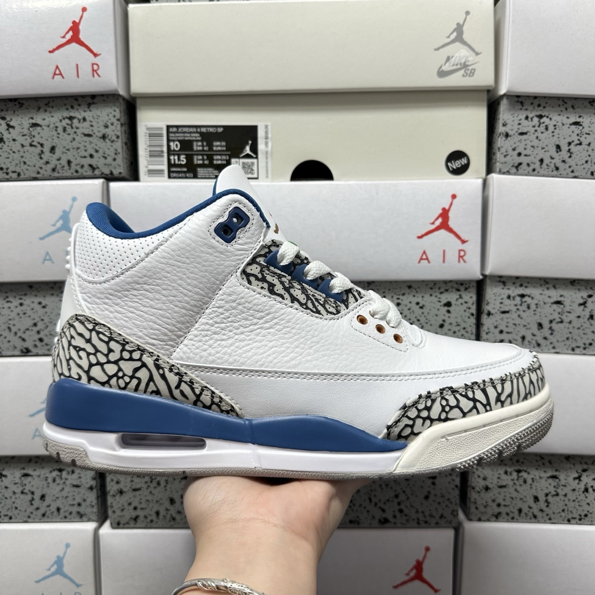 Air Jordan 3 Retro - Wizards